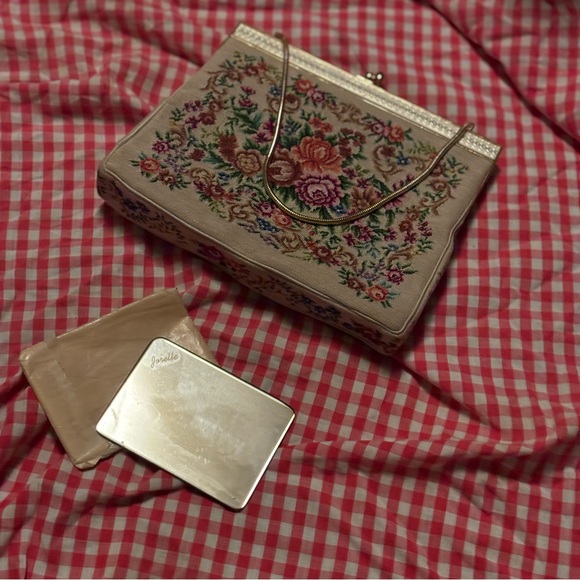 Original VTG 1950s Tapestry Handbag with ORIG Hand Mirror - Picture 9 of 13